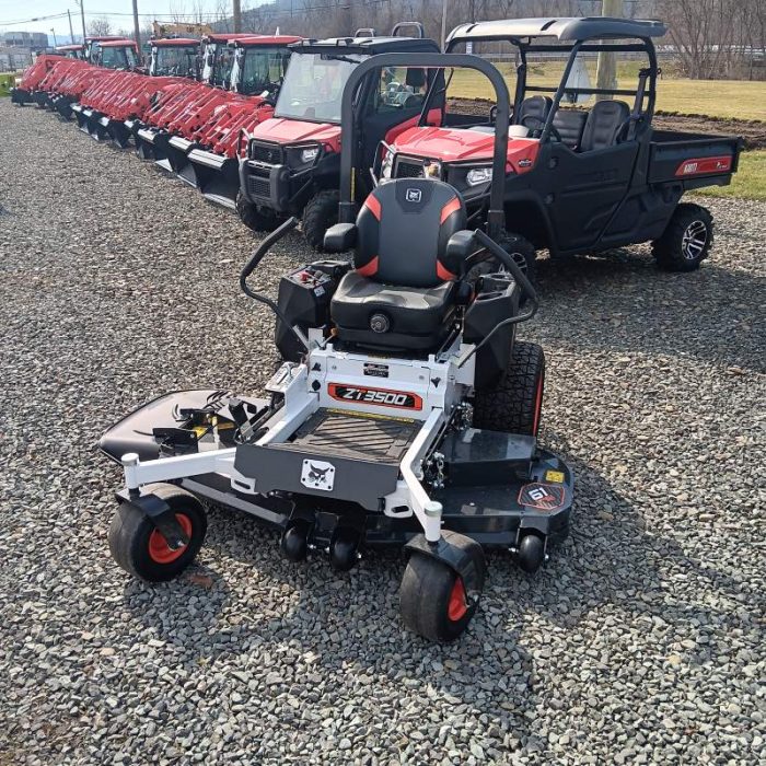 NEW Bobcat ZT3500 61" Zero Turn Mower