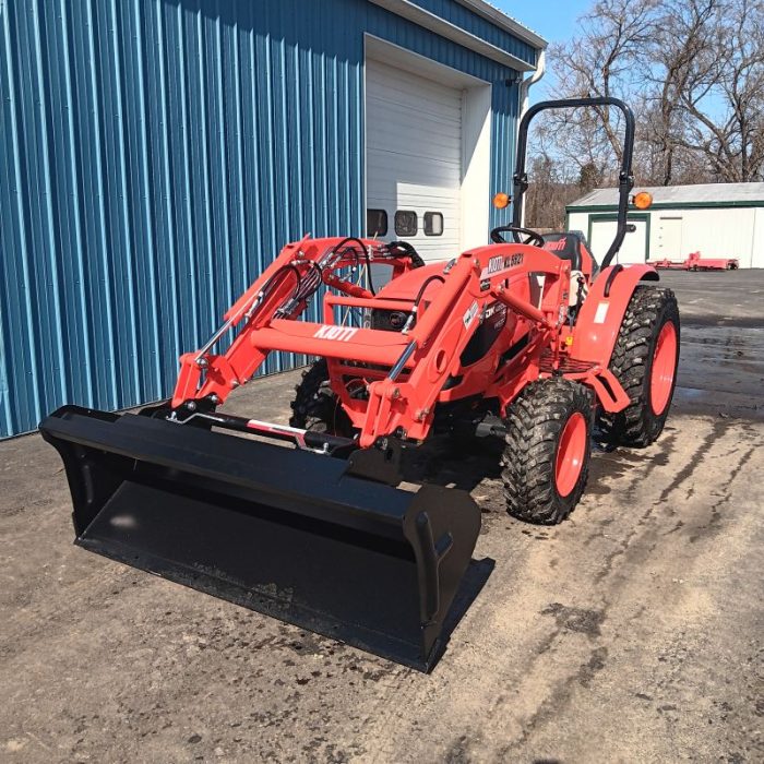 NEW Kioti DK4220SEH Tractor with Loader