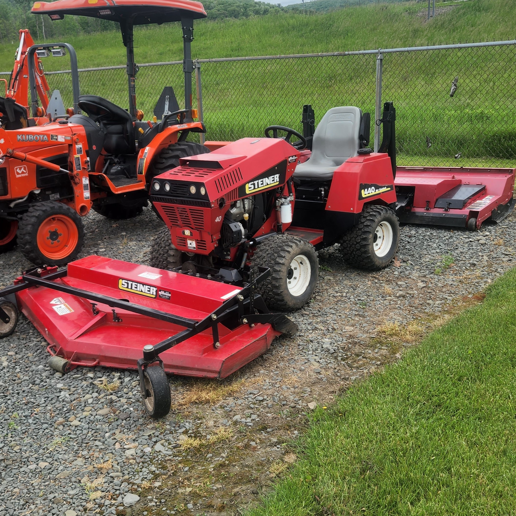 SOLD - Used 2017 Steiner 440 Tractor Package