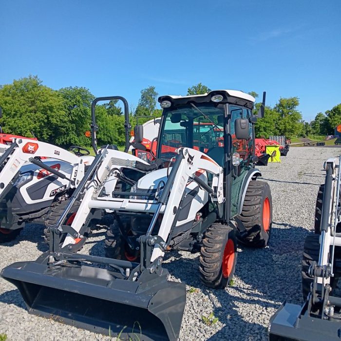 NEW Bobcat CT2535 Compact Tractor